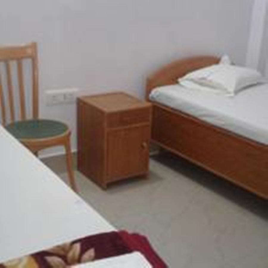Rudraksha Guest House Bodh Gaya Exterior photo